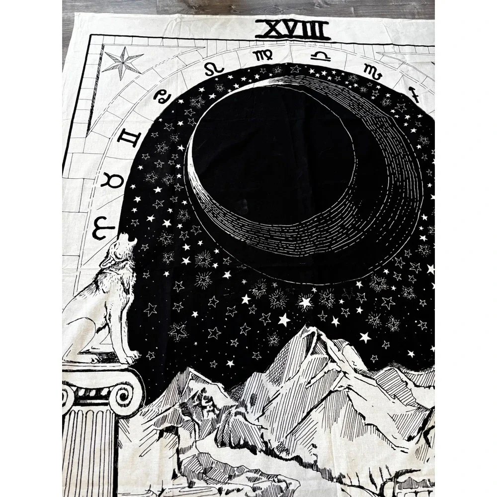 The Moon Tarot Card Tapestry Black White XVIII Wolf Zodiac Wall Hanging 74x57